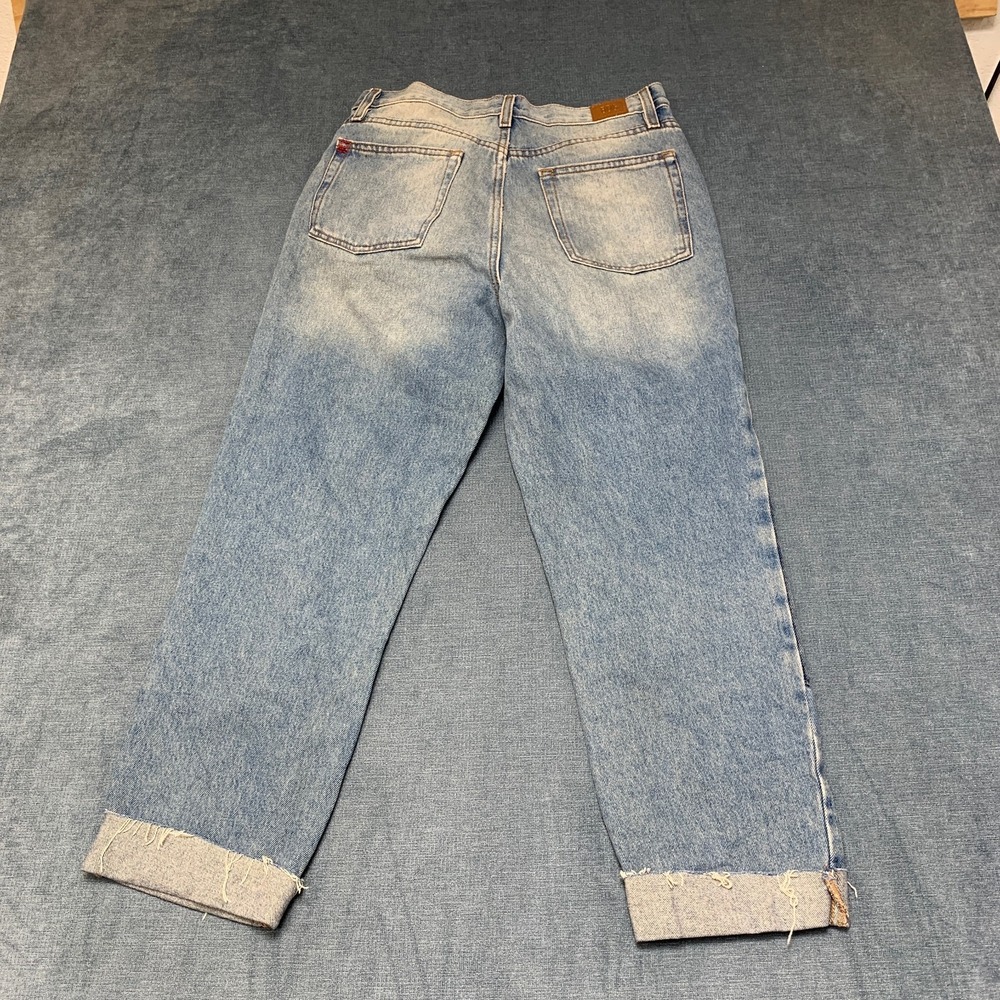 BDG Urban Outfitters Jeans Womens 30 Blue Denim Slim Straight Leg Button Fly